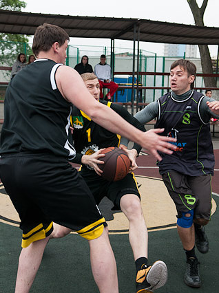 Элитная лига. Первый тур