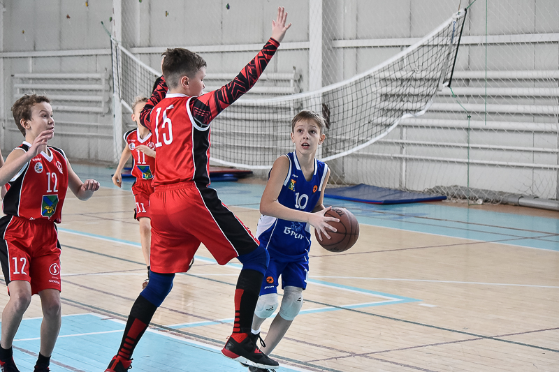 Ребята с нашего двора: второй сезоне детской Лиги «Спартак-Приморье близится к развязке