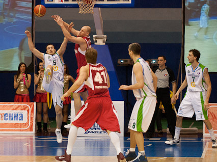 «Спартак-Приморье» - «Университет-Югра» 82:83 