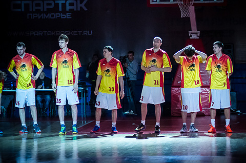 «Спартак-Приморье» - «Рязань» 64:54