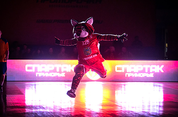 «Спартак-Приморье» - «Химки-Подмосковье» 76:70