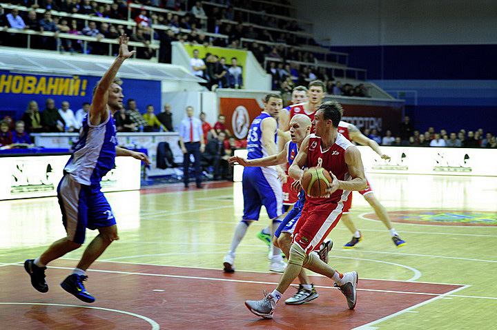 «Спартак-Приморье» - «ПАРМА» 80:67