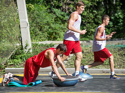 «Спартак-Приморье» тренируется в «Спарте» 