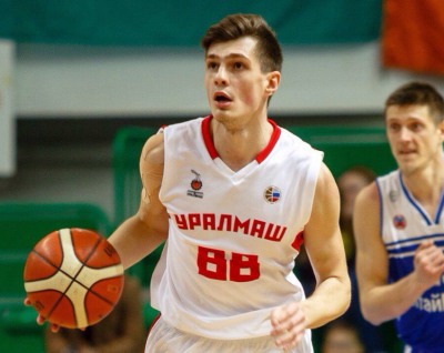 Сергей Рассказов стал игроком «Спартака-Приморье»