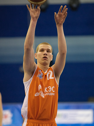 Школьная баскетбольная лига пришла в Приморье