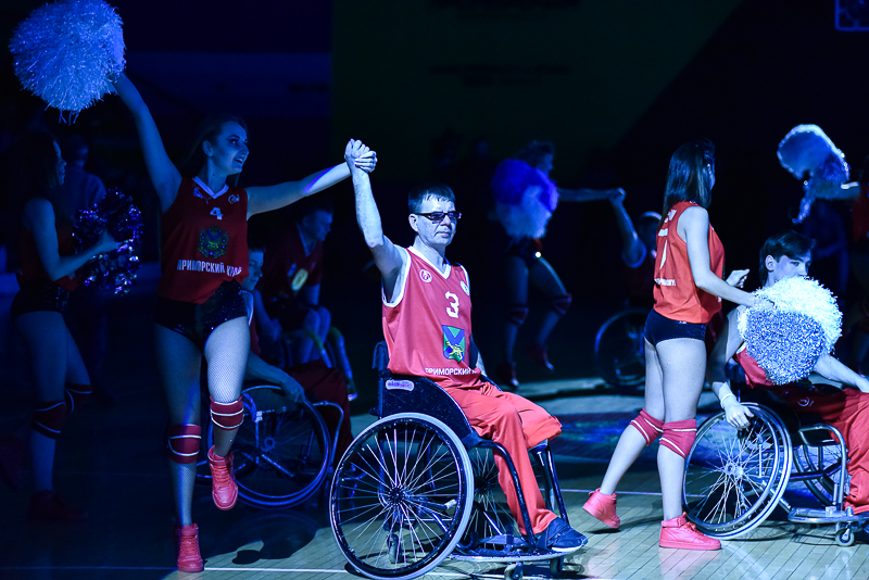 Суперлига. «Спартак-Приморье» - МБА 105:77