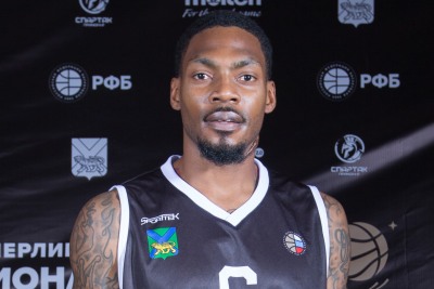 «Спартак-Приморье» подписал контракт с американским защитником