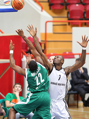 Акинделе будет играть в «Спартаке-Приморье»