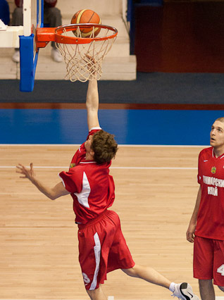 «Спартак-Приморье» - «Сибирьтелеком-Локомотив» 82:41