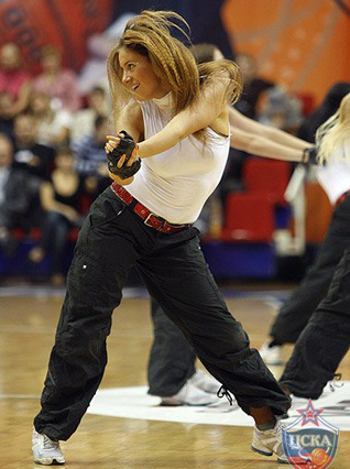 Творческим руководителем группы поддержки "Спартака-Приморье" стала Дарья Горячева