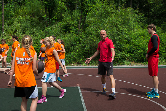 Детей в «Спарте» тренирует сербский специалист Славолюб Горунович