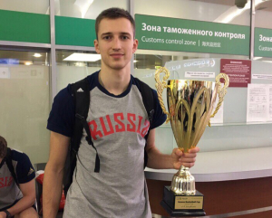 Григорий Мотовилов привез кубок из Вероны в Москву