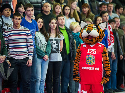 «Спартак-Приморье» - «Динамо» 68:71