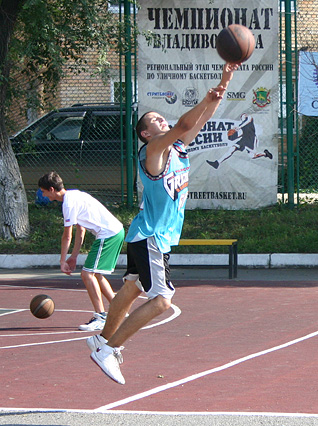 На Ghetto Basket по-прежнему жарко